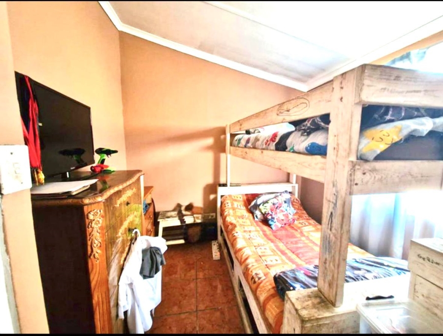 3 Bedroom Property for Sale in Sunnyridge Eastern Cape